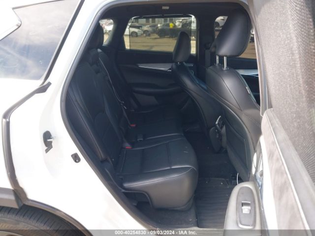 3PCAJ5M35KF102322 Infiniti Qx50 Essential