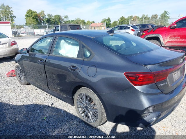 KIA Forte Gt-line 2022 3KPF54ADXNE452654 Image 3