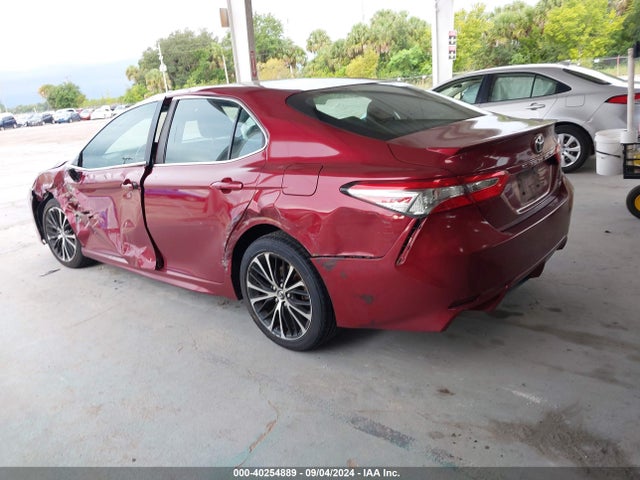 Toyota CAMRY SE 2018 4T1B11HK3JU563065 Image 3