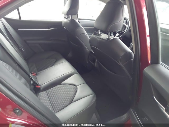 Toyota CAMRY SE 2018 4T1B11HK3JU563065 Image 8