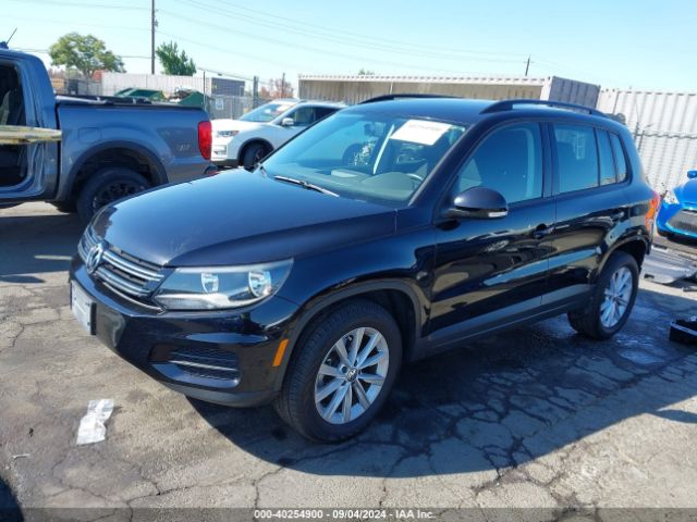 WVGAV7AX2HK042711 Volkswagen Tiguan 2.0t/2.0t S