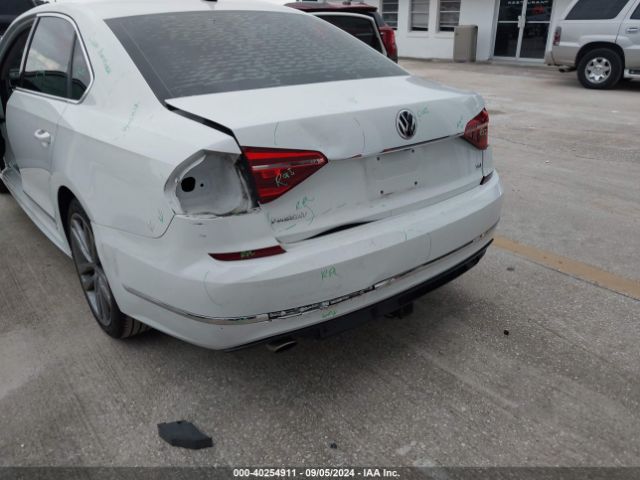 1VWDT7A38HC005156 Volkswagen Passat 1.8t R-line
