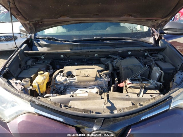 Toyota RAV4 LE 2018 2T3ZFREV0JW442451 Image 10