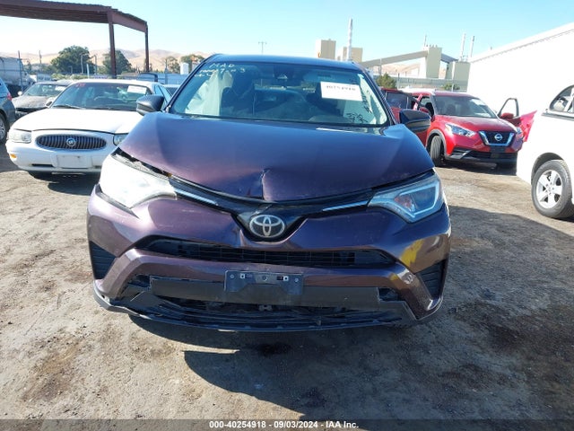 Toyota RAV4 LE 2018 2T3ZFREV0JW442451 Image 12