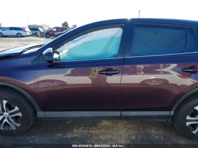 Toyota RAV4 LE 2018 2T3ZFREV0JW442451 Image 14