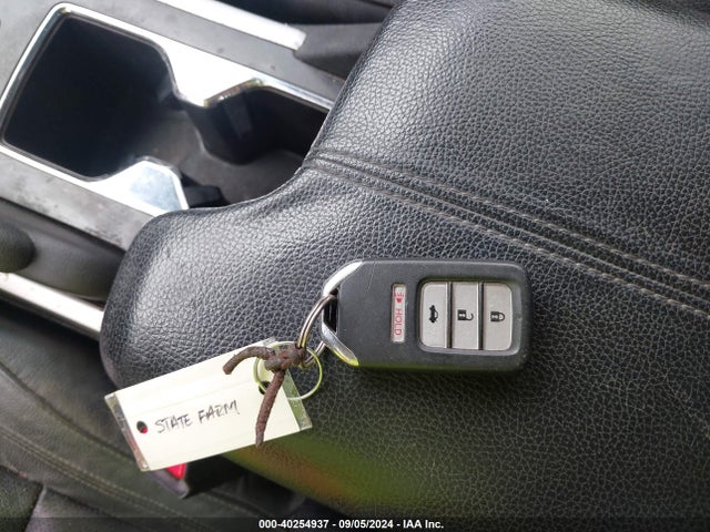 40254937 :رقم المزاد ، 1HGCT2B84EA005790 vin ، 2014 Honda Accord Ex-l V-6 مزاد بيع