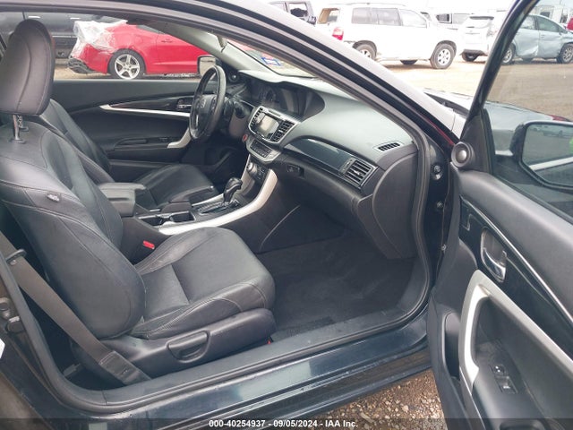 40254937 :رقم المزاد ، 1HGCT2B84EA005790 vin ، 2014 Honda Accord Ex-l V-6 مزاد بيع