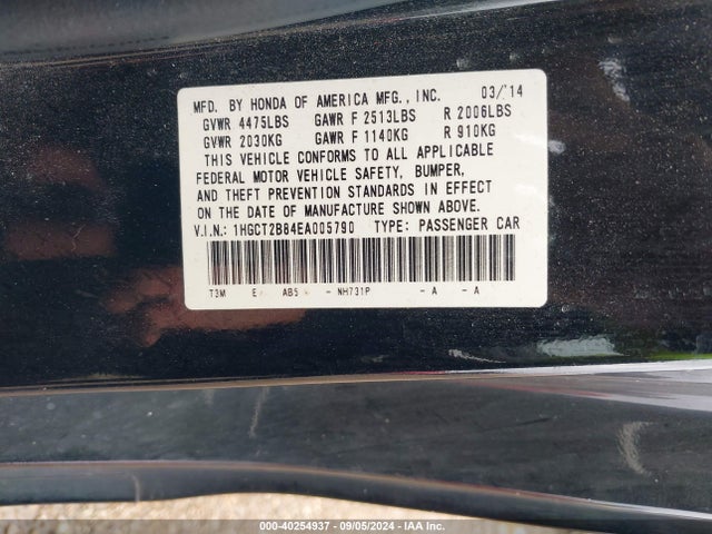 40254937 :رقم المزاد ، 1HGCT2B84EA005790 vin ، 2014 Honda Accord Ex-l V-6 مزاد بيع