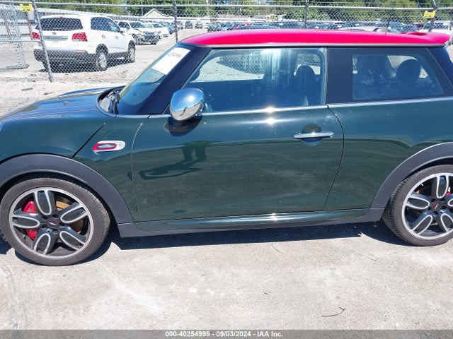 Mini Hardtop John Cooper Works 2017 WMWXM9C50HT997216 Image 14