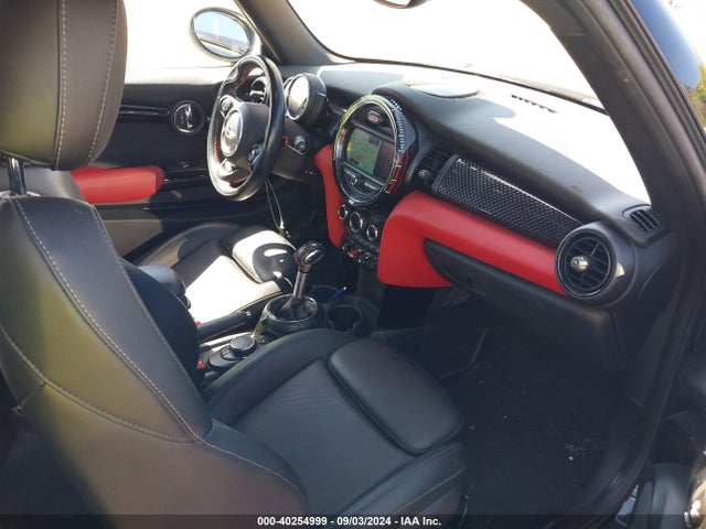 2017 MINI HARDTOP WMWXM9C50HT997216 Photo 4