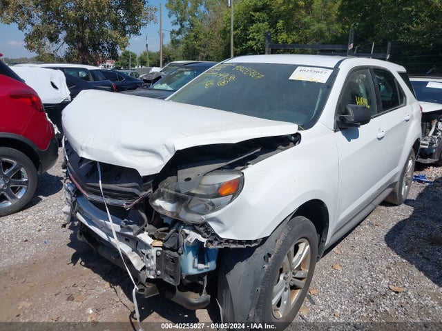 Chevrolet EQUINOX LS 2017 2GNALBEK1H1579699 Image 2
