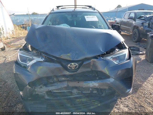 Toyota RAV4 LE 2017 JTMBFREV8HJ105214 Image 13