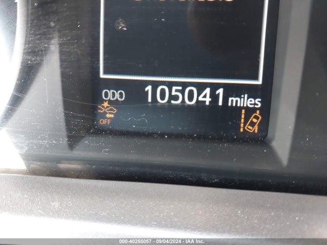 Toyota RAV4 LE 2017 JTMBFREV8HJ105214 Image 16