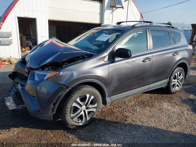 Toyota RAV4 LE 2017 JTMBFREV8HJ105214 Image 2