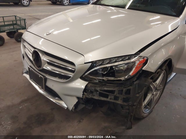 55SWF4KB3FU008505 Mercedes-Benz C 300 4matic/luxury 4matic/sport 4matic