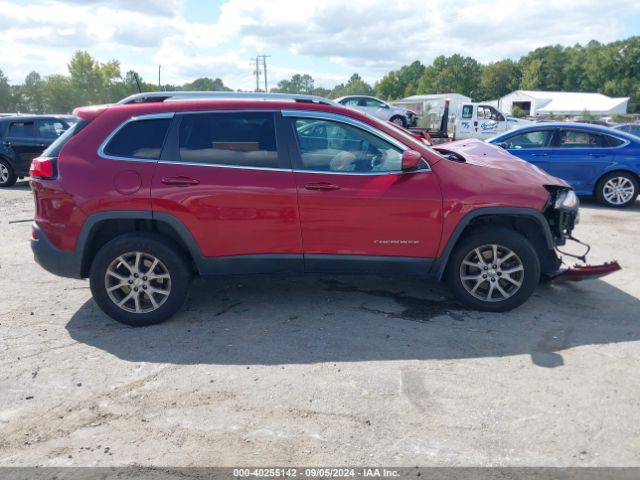 1C4PJMCB3HW575444 Jeep Cherokee Latitude 4x4