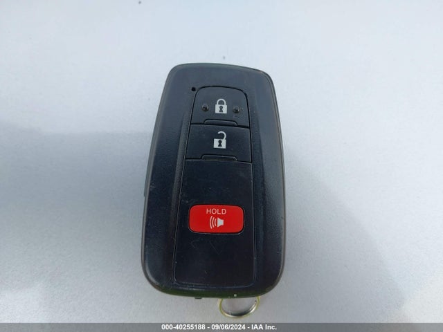 Toyota Prius Two 2016 JTDKBRFUXG3009492 Image 11