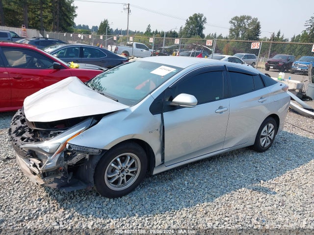 Toyota Prius Two 2016 JTDKBRFUXG3009492 Image 15