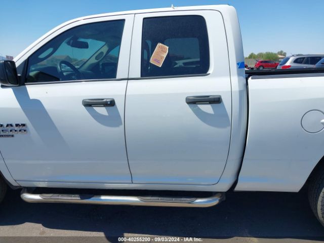 1C6RR6FG7KS621223 RAM 1500 Classic Express Quad Cab 4x2 6'4 Box
