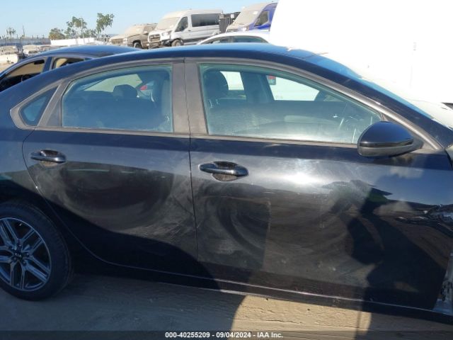 3KPF34AD0KE041569 KIA FORTE S