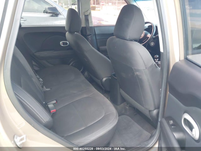 KIA Soul 2015 KNDJN2A2XF7219677 Image 8