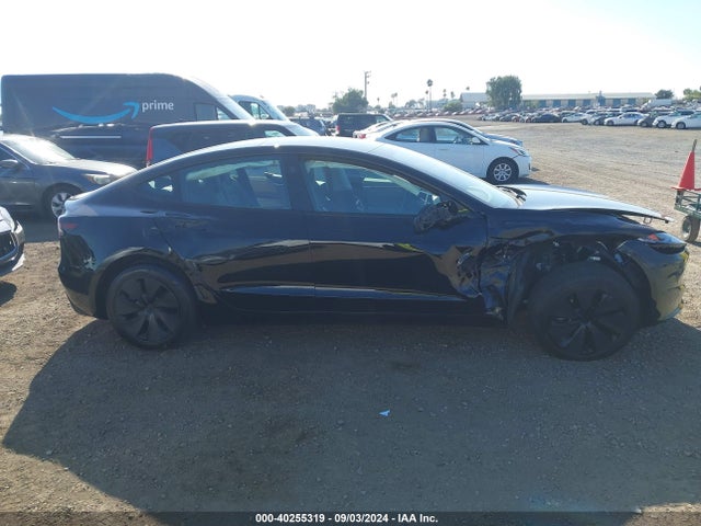 Tesla Model 3 Rear-wheel Drive 2024 5YJ3E1EA6RF739913 Image 13