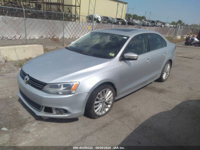3VWL17AJ3EM374470 Volkswagen Jetta 1.8t Sel
