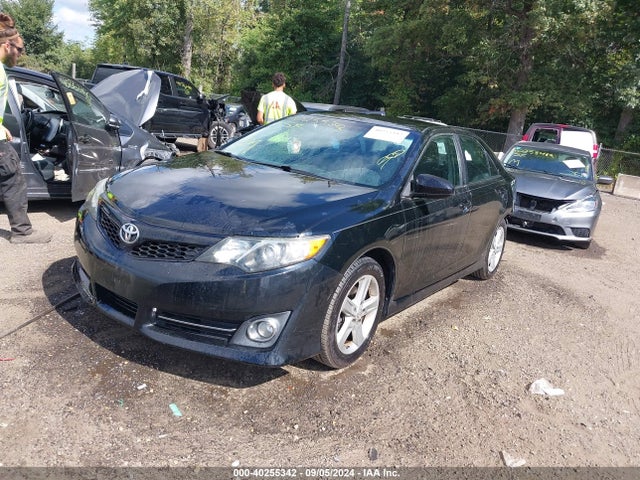 Toyota CAMRY SE 2014 4T1BF1FK5EU388392 Image 2