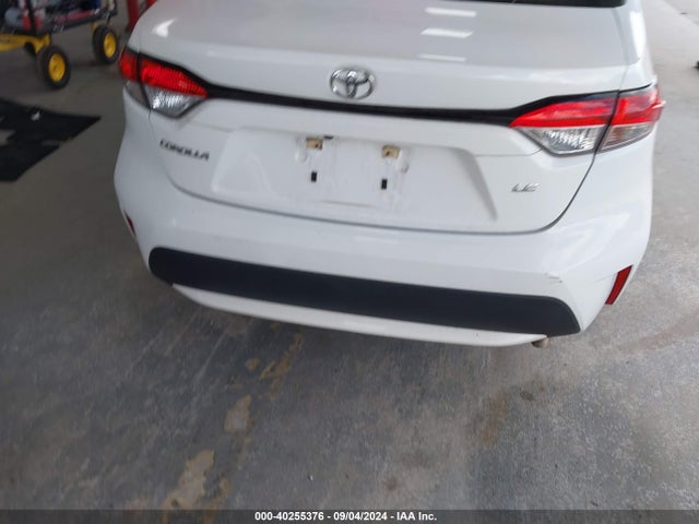 Toyota COROLLA LE 2022 5YFEPMAEXNP327814 Image 17