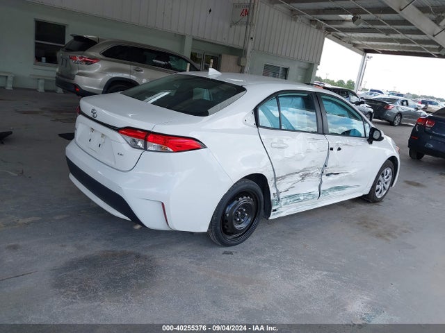 Toyota COROLLA LE 2022 5YFEPMAEXNP327814 Image 4