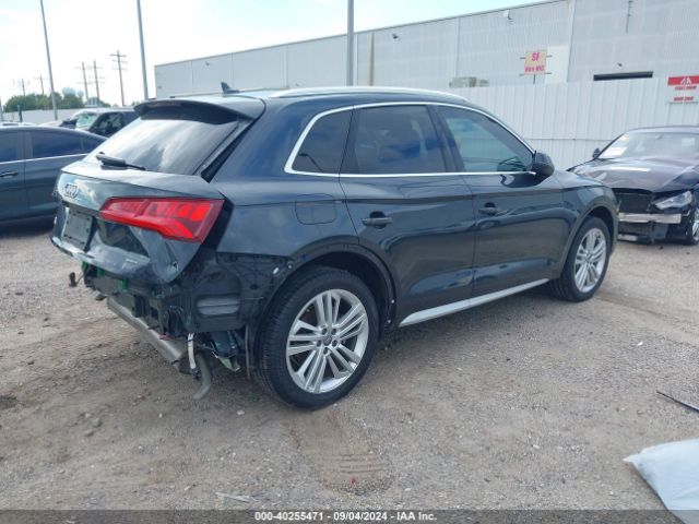 WA1BNAFY5K2068633 Audi Q5 45 Premium