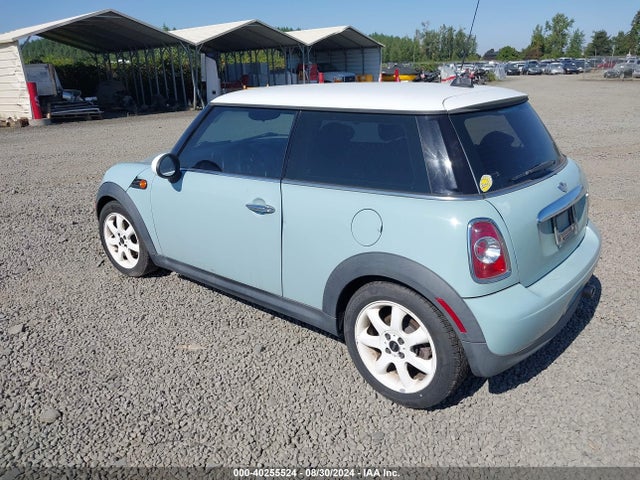 2012 MINI COOPER WMWSU3C58CT184898 Photo 2