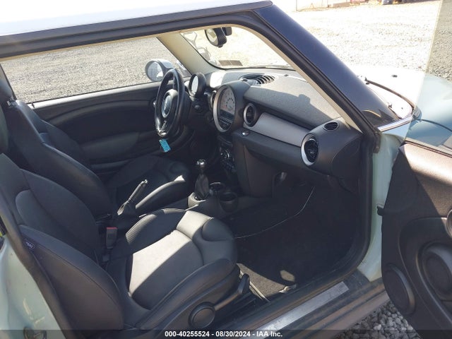 2012 MINI COOPER WMWSU3C58CT184898 Photo 4