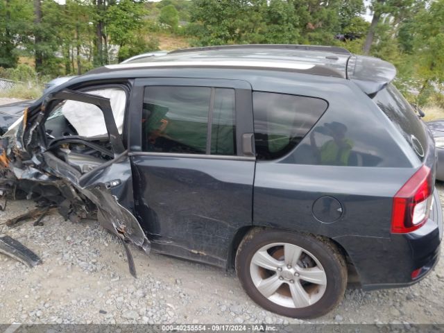 1C4NJDEB5ED741300 Jeep Compass Latitude