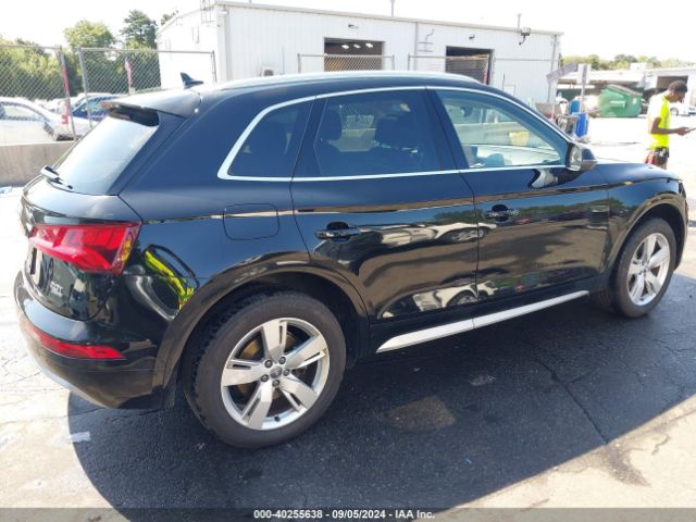 WA1BNAFY1J2022943 Audi Q5 2.0t Premium/2.0t Tech Premium