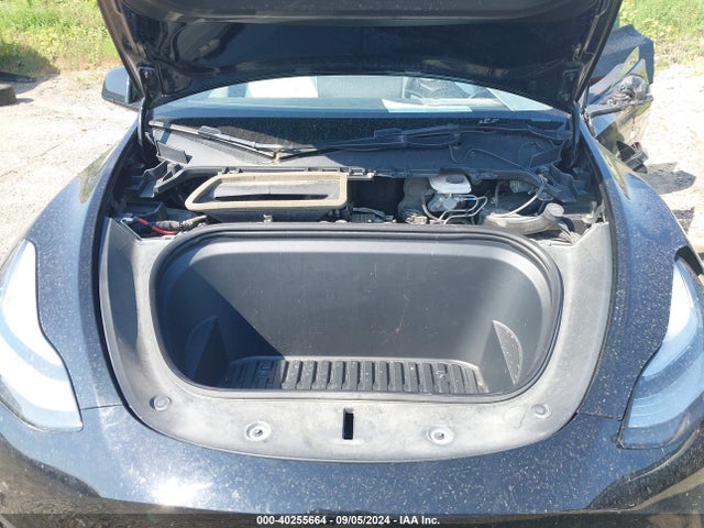 2021 TESLA MODEL Y 5YJYGDEE0MF120284 Photo 9