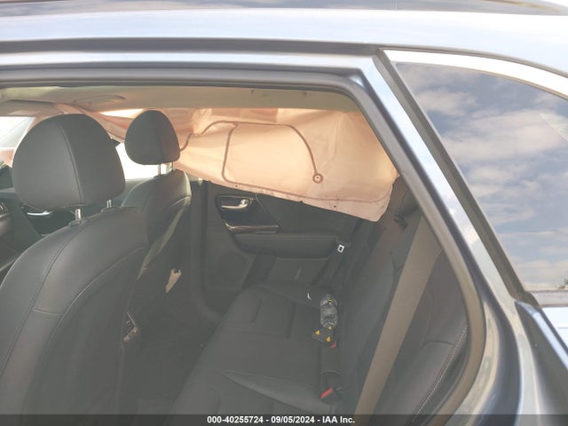 KIA Niro Touring Se 2022 KNDCC3LC5N5536688 Image 8