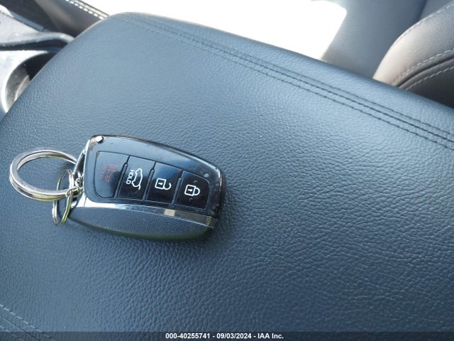 Hyundai Santa Fe Limited Ultimate 2018 KM8SRDHF3JU293011 Image 11
