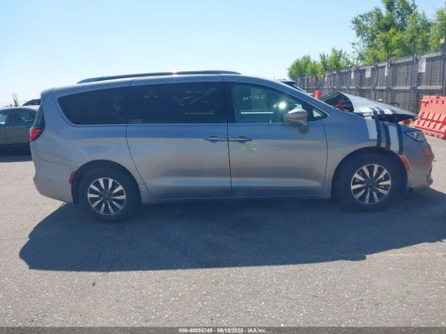 2C4RC1L76MR594571 Chrysler Pacifica Hybrid Touring L