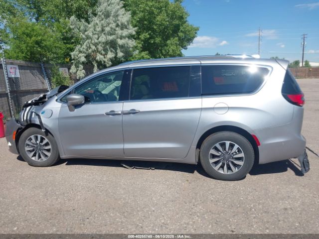 2C4RC1L76MR594571 Chrysler Pacifica Hybrid Touring L