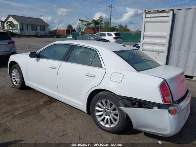 2C3CCAAG6EH301532 Chrysler 300