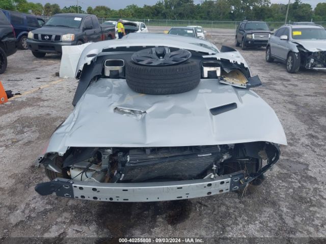 2C3CDZAG1KH712182 Dodge Challenger Sxt