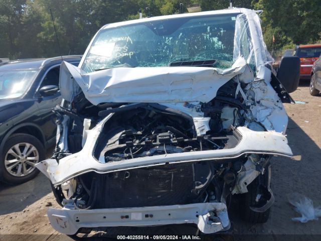 1FTYE9ZM3GKB24602 Ford Transit-150