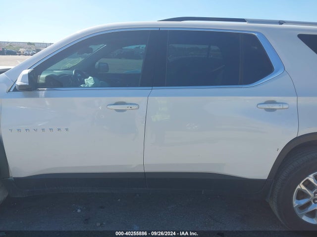 Chevrolet Traverse 1lt 2018 1GNERGKW3JJ104328 Image 14