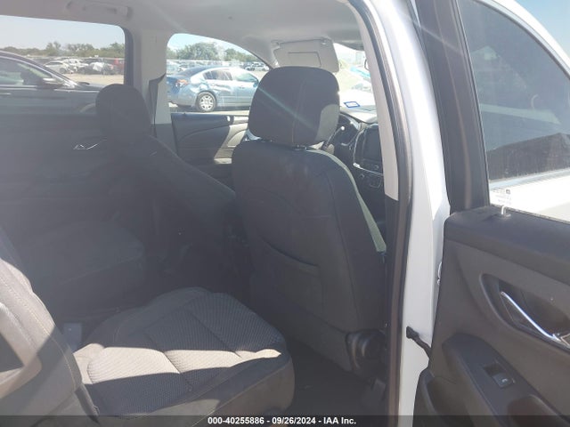 Chevrolet Traverse 1lt 2018 1GNERGKW3JJ104328 Image 8