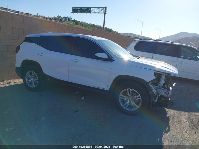 3GKALMEV9NL166247 GMC Terrain Fwd Sle