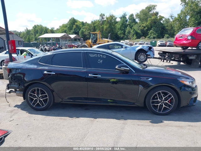 5XXGW4L21KG378413 KIA Optima Sx Turbo