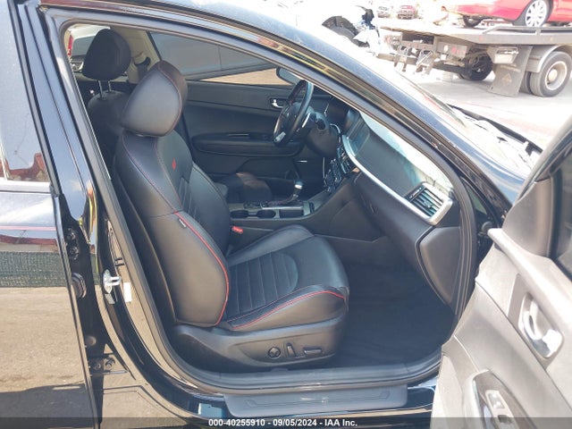 5XXGW4L21KG378413 KIA Optima Sx Turbo