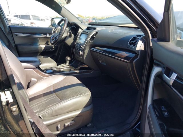 5XYKWDA71FG628498 KIA Sorento Limited V6
