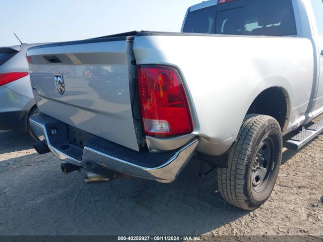1C6RR6GT3JS173508 RAM 1500 Slt Quad Cab 4x2 6'4 Box